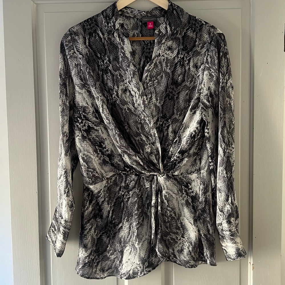 Vince Camuto Blouse